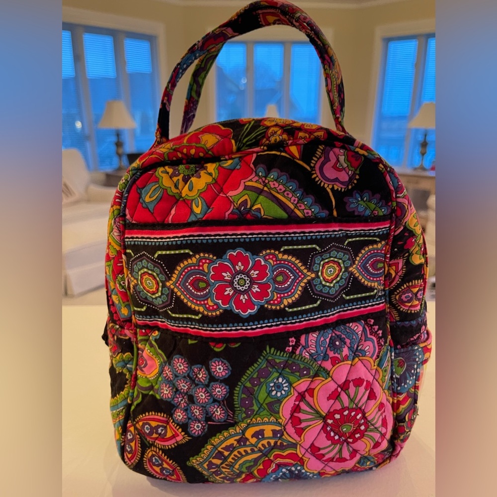 Vera Bradley Double Handled Lunch Bunch